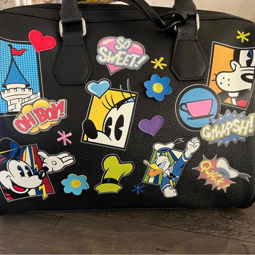 Disney Duffle Bag - Picture 6 of 9